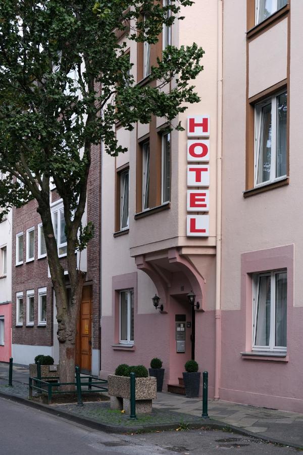 Hotel Engelbert Düsseldorf Extérieur photo